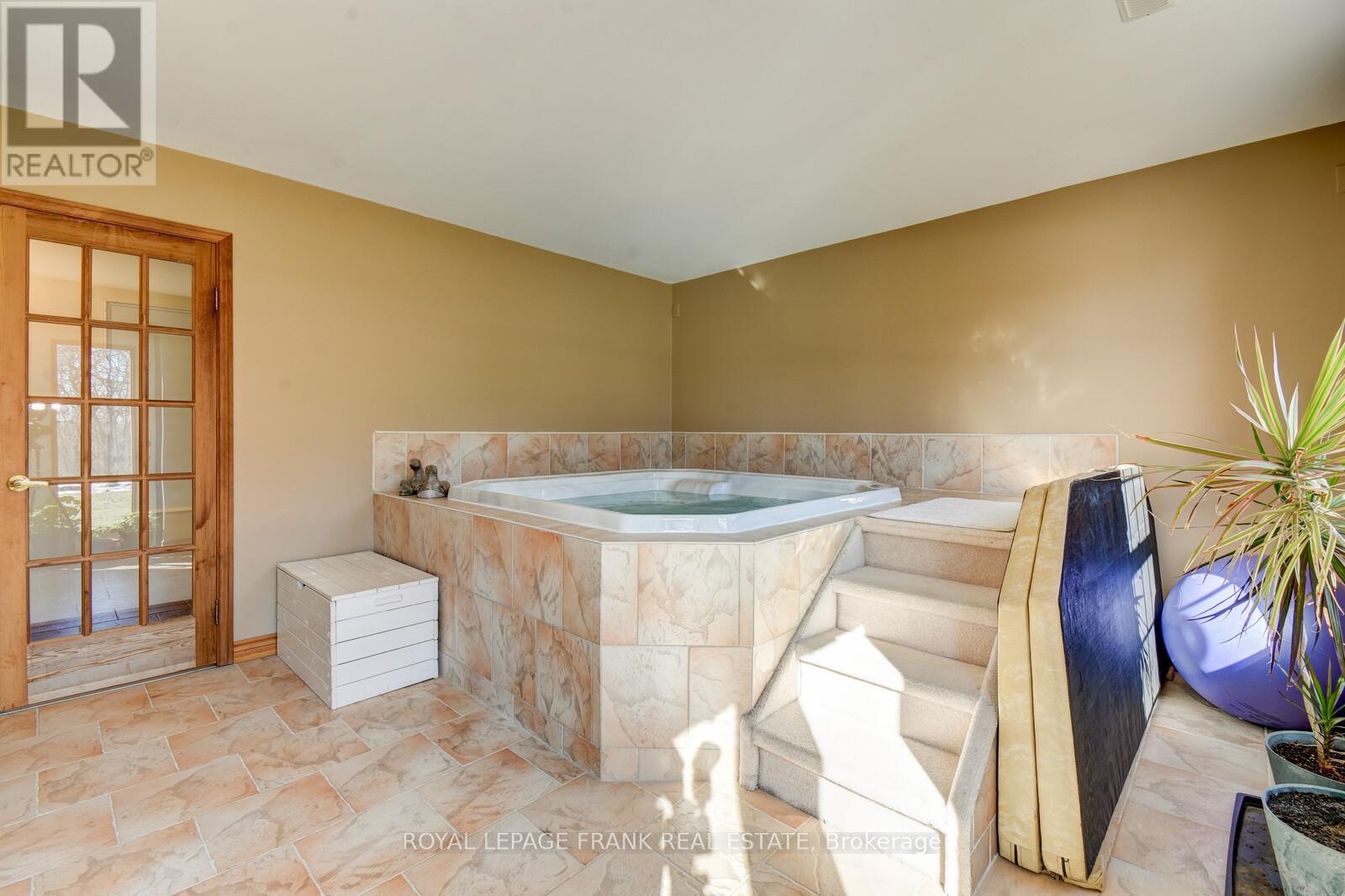 3071 5th Line E, Trent Hills, Ontario K0L 1L0 - Photo 30 - X13132526