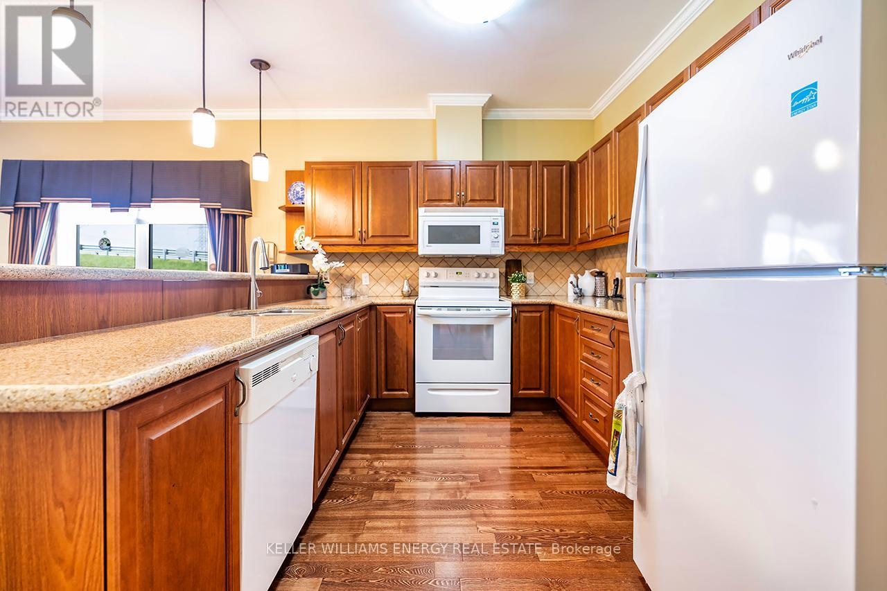 8 Hinkley Trail, Clarington, Ontario L1B 1P4 - Photo 17 - E13127310