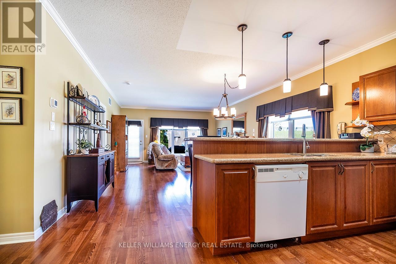 8 Hinkley Trail, Clarington, Ontario L1B 1P4 - Photo 19 - E13127310