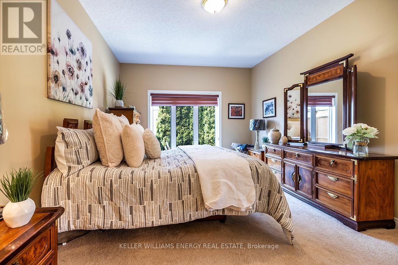 8 Hinkley Trail, Clarington, Ontario L1B 1P4 - Photo 31 - E13127310