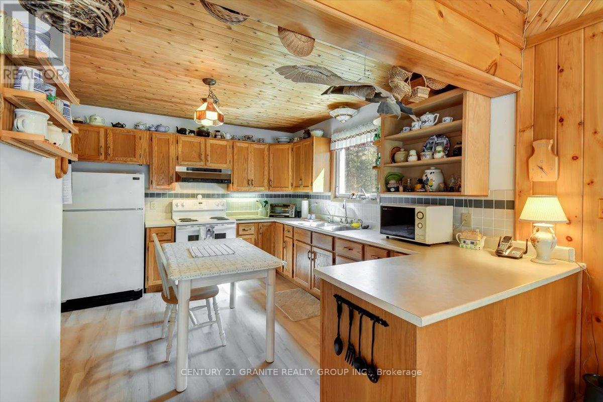2194 3rd Concession, Lanark Highlands, Ontario K0G 1K0 - Photo 4 - X13132730