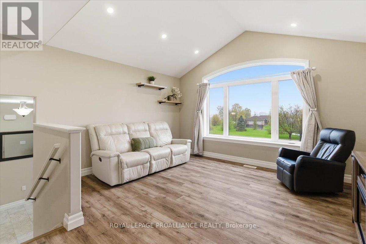 70 Livingwood Crescent, Madoc, Ontario K0K 2K0 - Photo 17 - X13134500