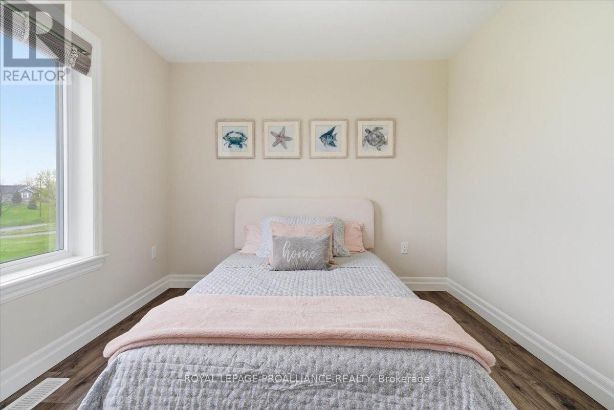 70 Livingwood Crescent, Madoc, Ontario K0K 2K0 - Photo 27 - X13134500