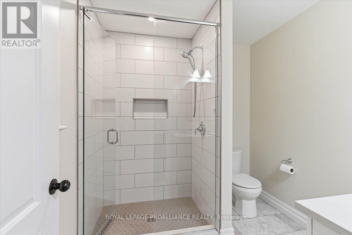 70 Livingwood Crescent, Madoc, Ontario K0K 2K0 - Photo 30 - X13134500