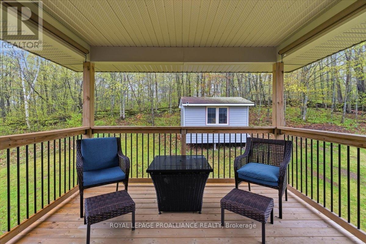 70 Livingwood Crescent, Madoc, Ontario K0K 2K0 - Photo 37 - X13134500