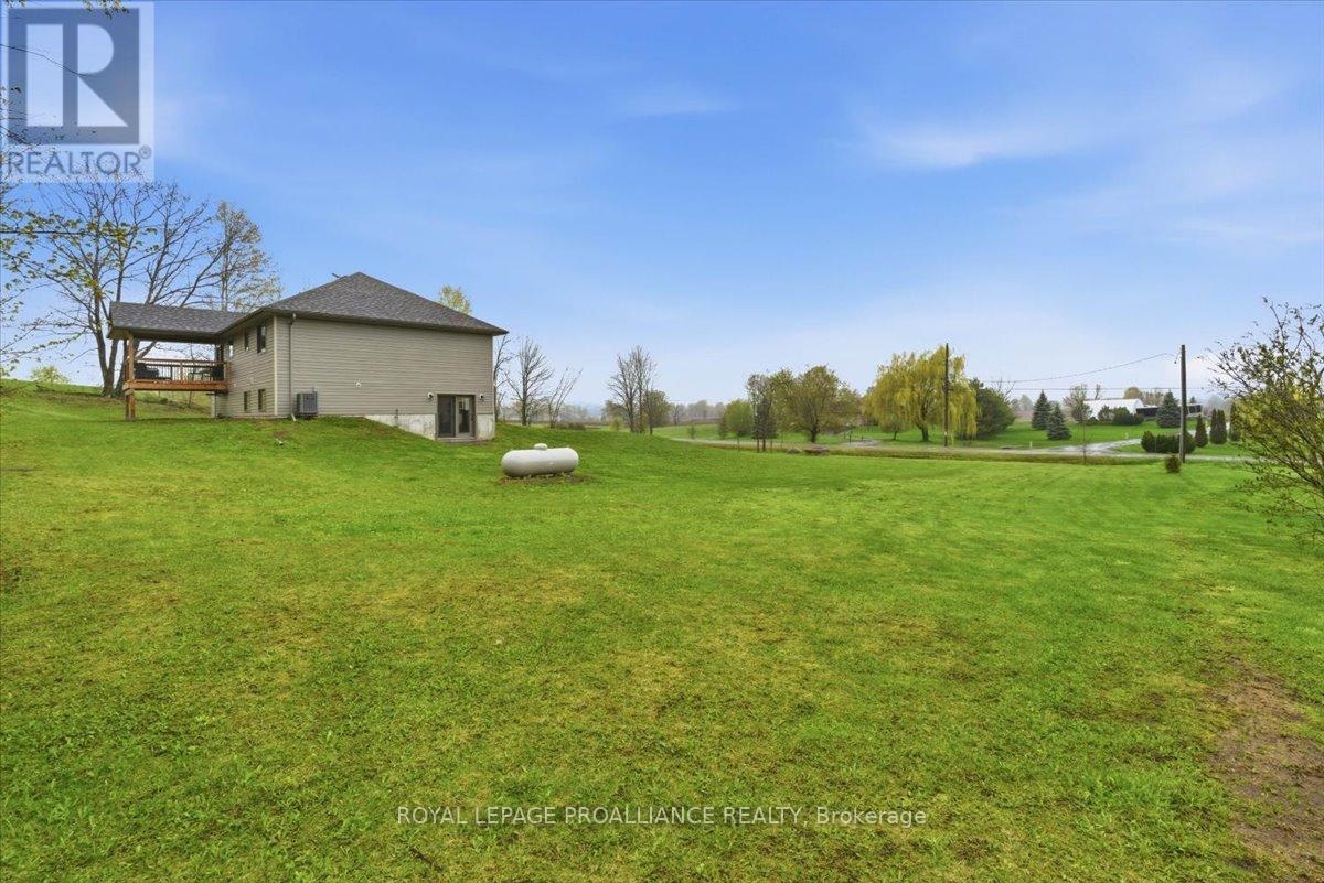 70 Livingwood Crescent, Madoc, Ontario K0K 2K0 - Photo 42 - X13134500