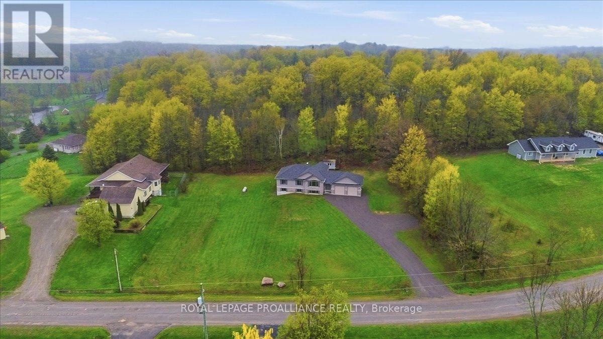 70 Livingwood Crescent, Madoc, Ontario K0K 2K0 - Photo 44 - X13134500