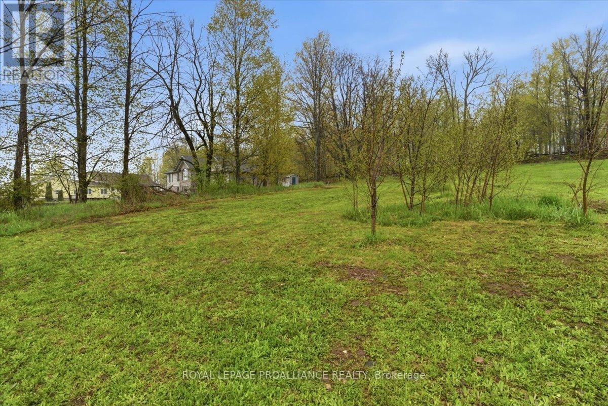 70 Livingwood Crescent, Madoc, Ontario K0K 2K0 - Photo 45 - X13134500