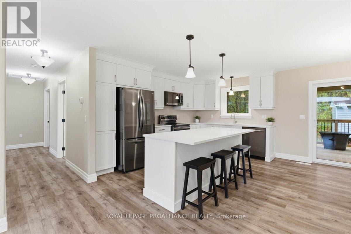 70 Livingwood Crescent, Madoc, Ontario K0K 2K0 - Photo 8 - X13134500
