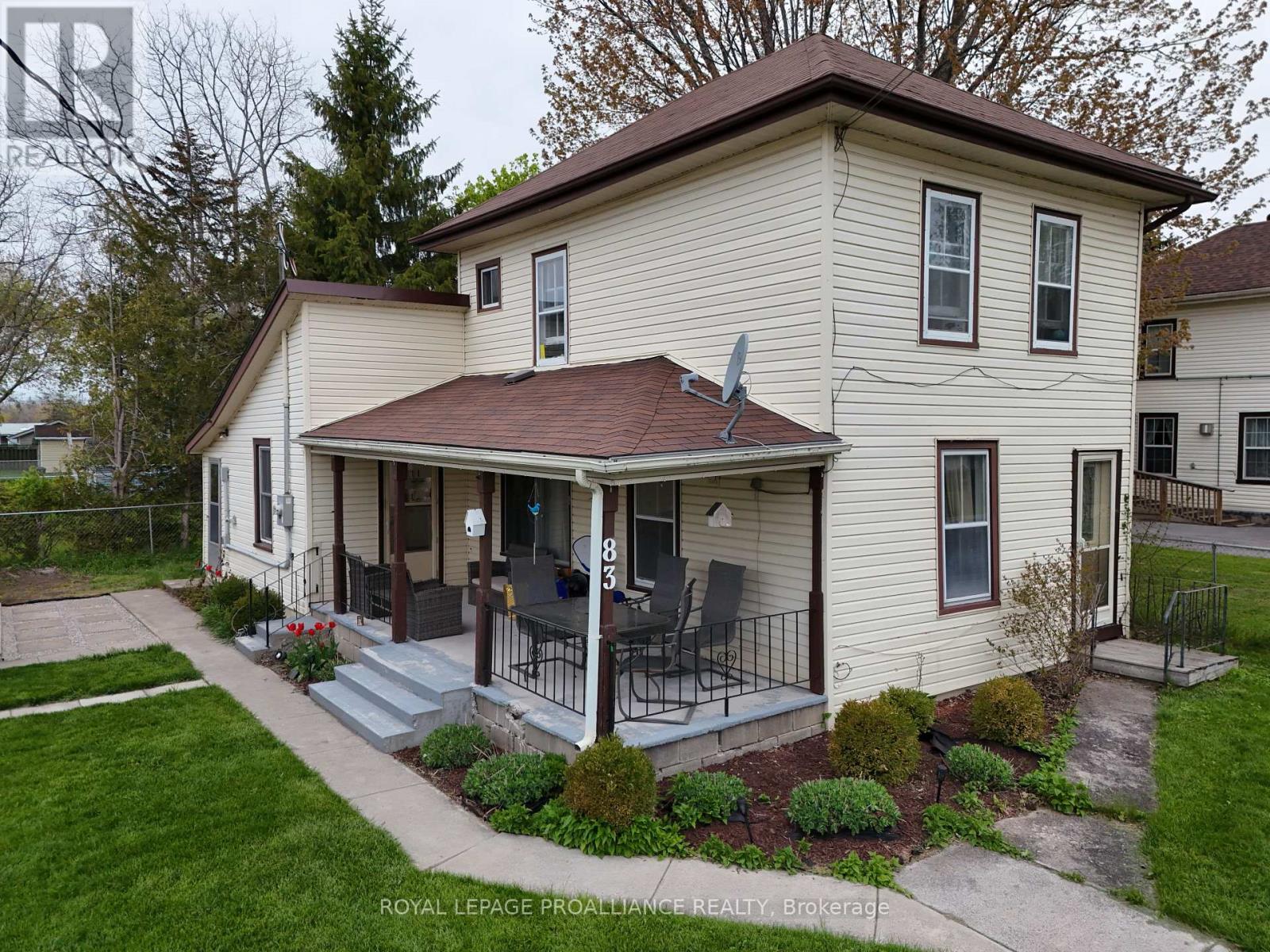 83 College Street, Deseronto, Ontario K0K 1X0 - Photo 2 - X13135724
