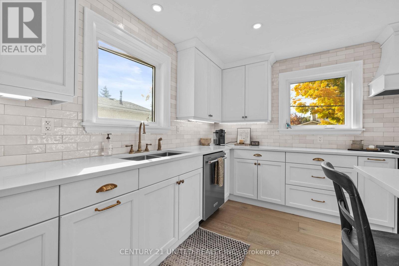 753 Chesterfield Avenue, Peterborough, Ontario K9H 4Y1 - Photo 4 - X13135914