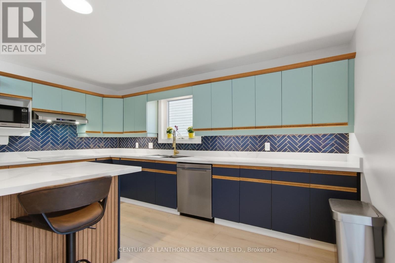 84 Westwind Crescent, Prince Edward County, Ontario  K0K 3L0 - Photo 13 - X12879344