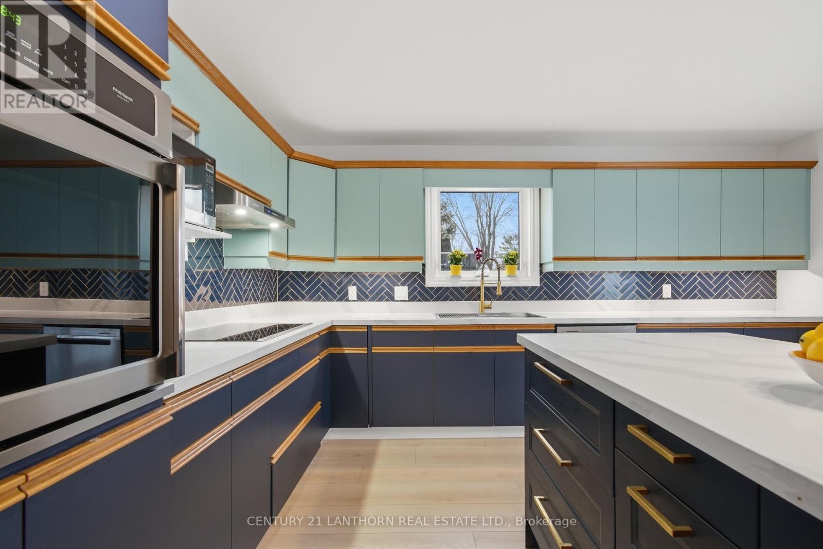 84 Westwind Crescent, Prince Edward County, Ontario  K0K 3L0 - Photo 12 - X12879344