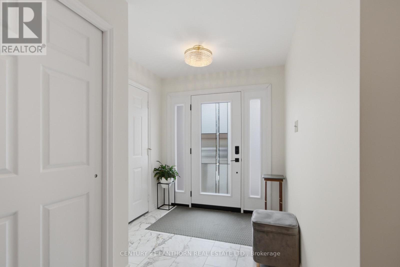 84 Westwind Crescent, Prince Edward County, Ontario  K0K 3L0 - Photo 4 - X12879344