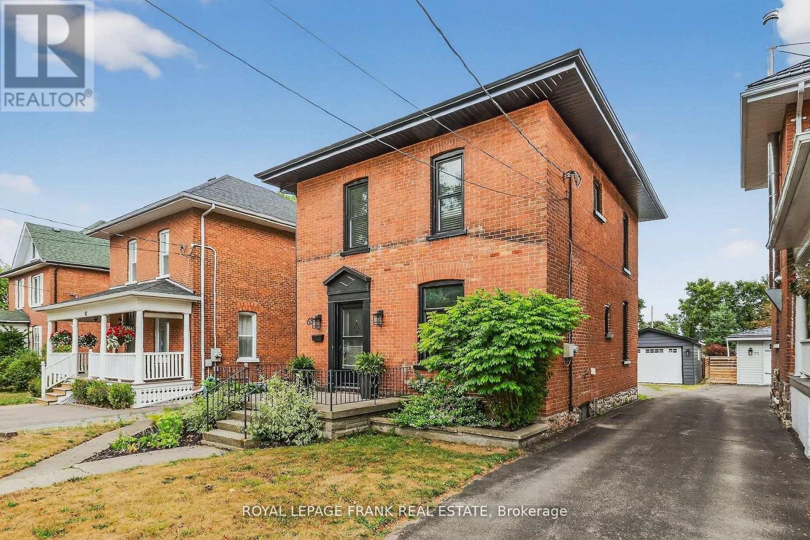 69 Peel Street, Kawartha Lakes, Ontario  K9V 3M5 - Photo 1 - X13143264