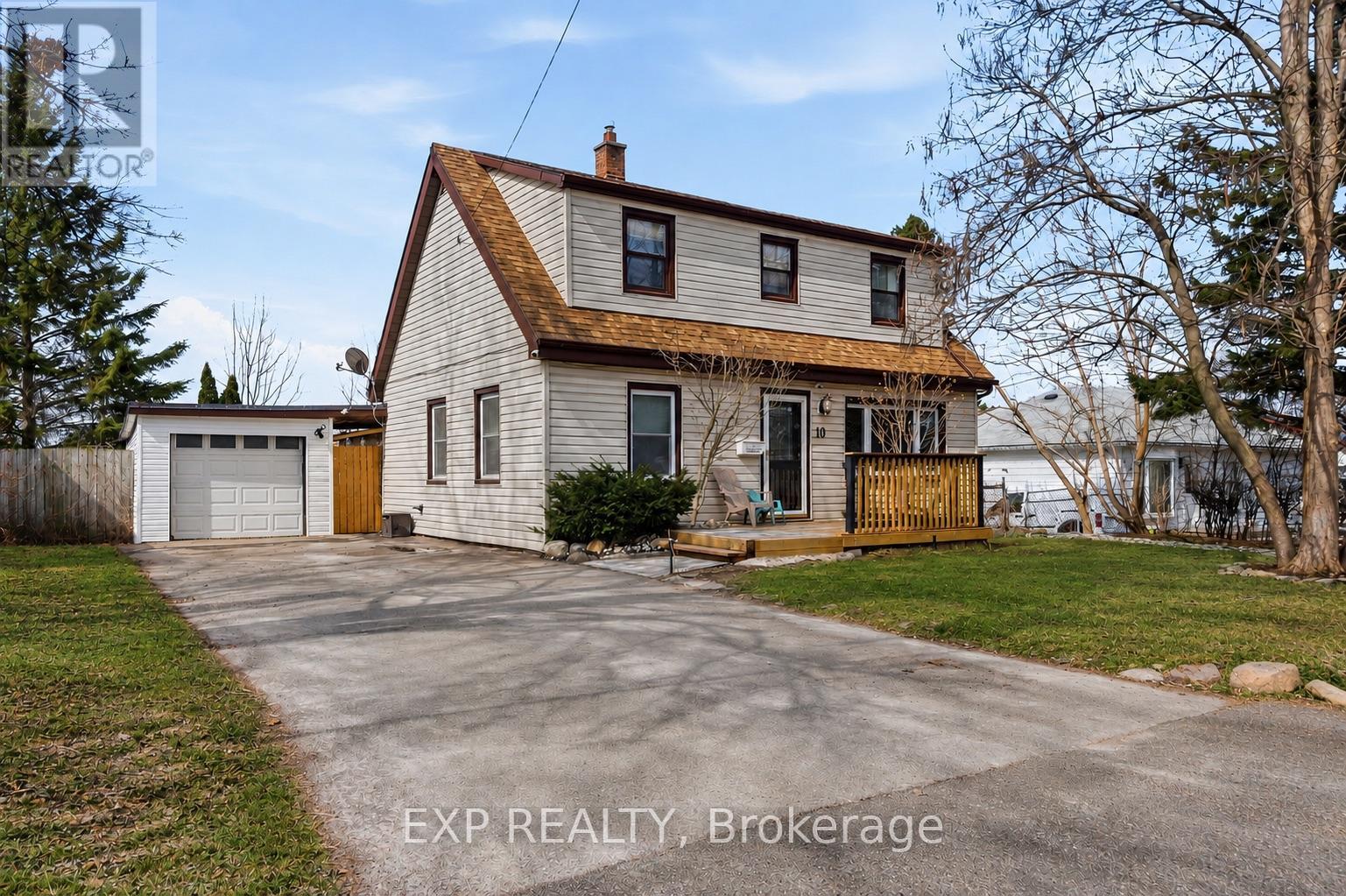 10 Valleyview Crescent, Belleville, Ontario  K8P 3G1 - Photo 1 - X13143402