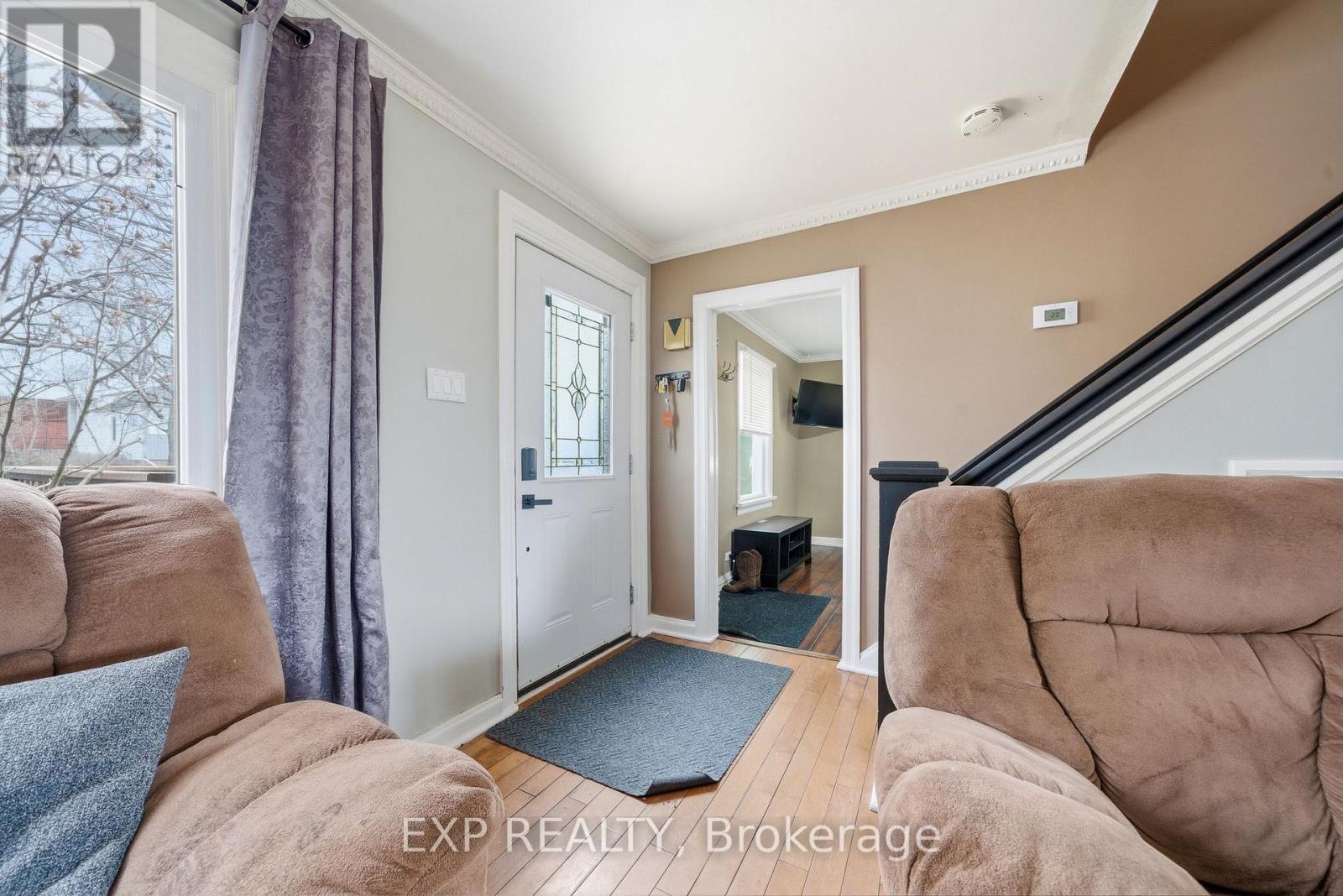 10 Valleyview Crescent, Belleville, Ontario  K8P 3G1 - Photo 5 - X13143402