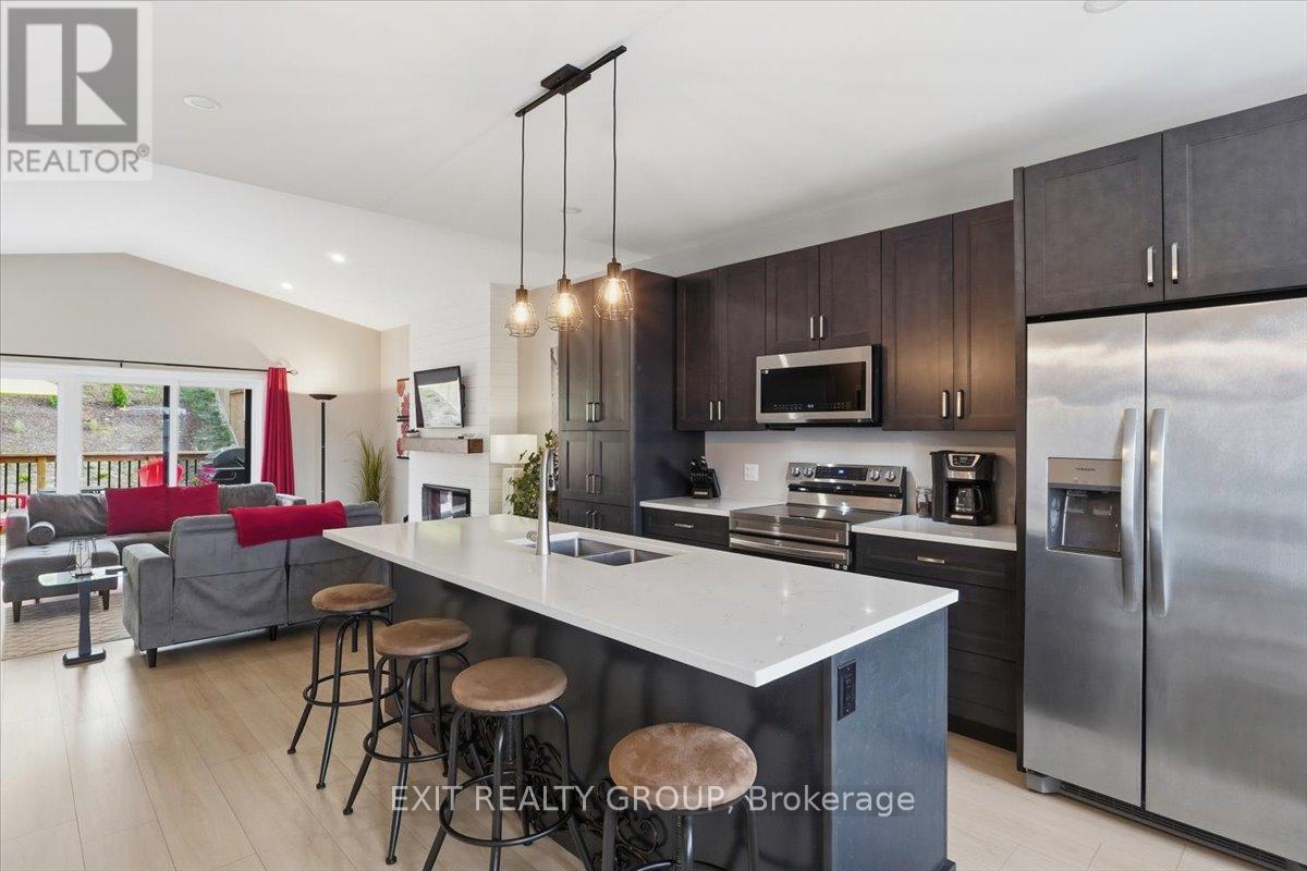 53 Meagan Lane, Quinte West, Ontario K0K 2C0 - Photo 15 - X13144126