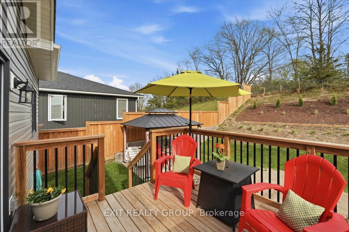 53 Meagan Lane, Quinte West, Ontario K0K 2C0 - Photo 28 - X13144126