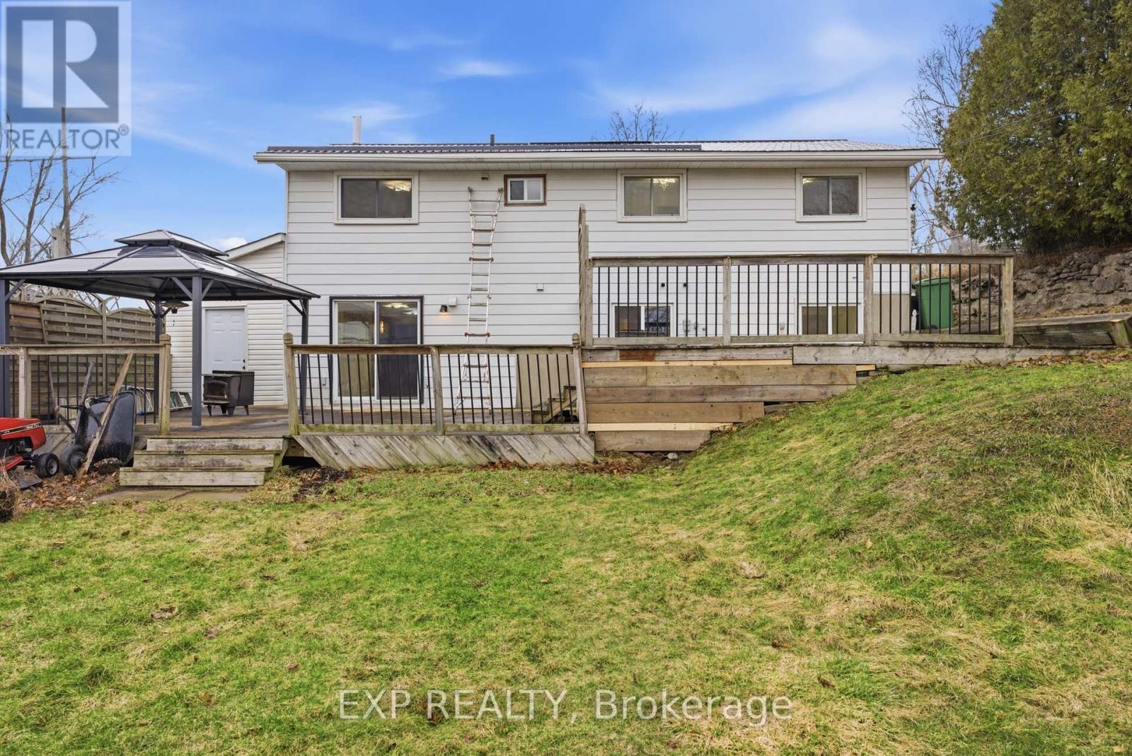 696 Whites Road, Quinte West, Ontario K8V 5P8 - Photo 34 - X13144750