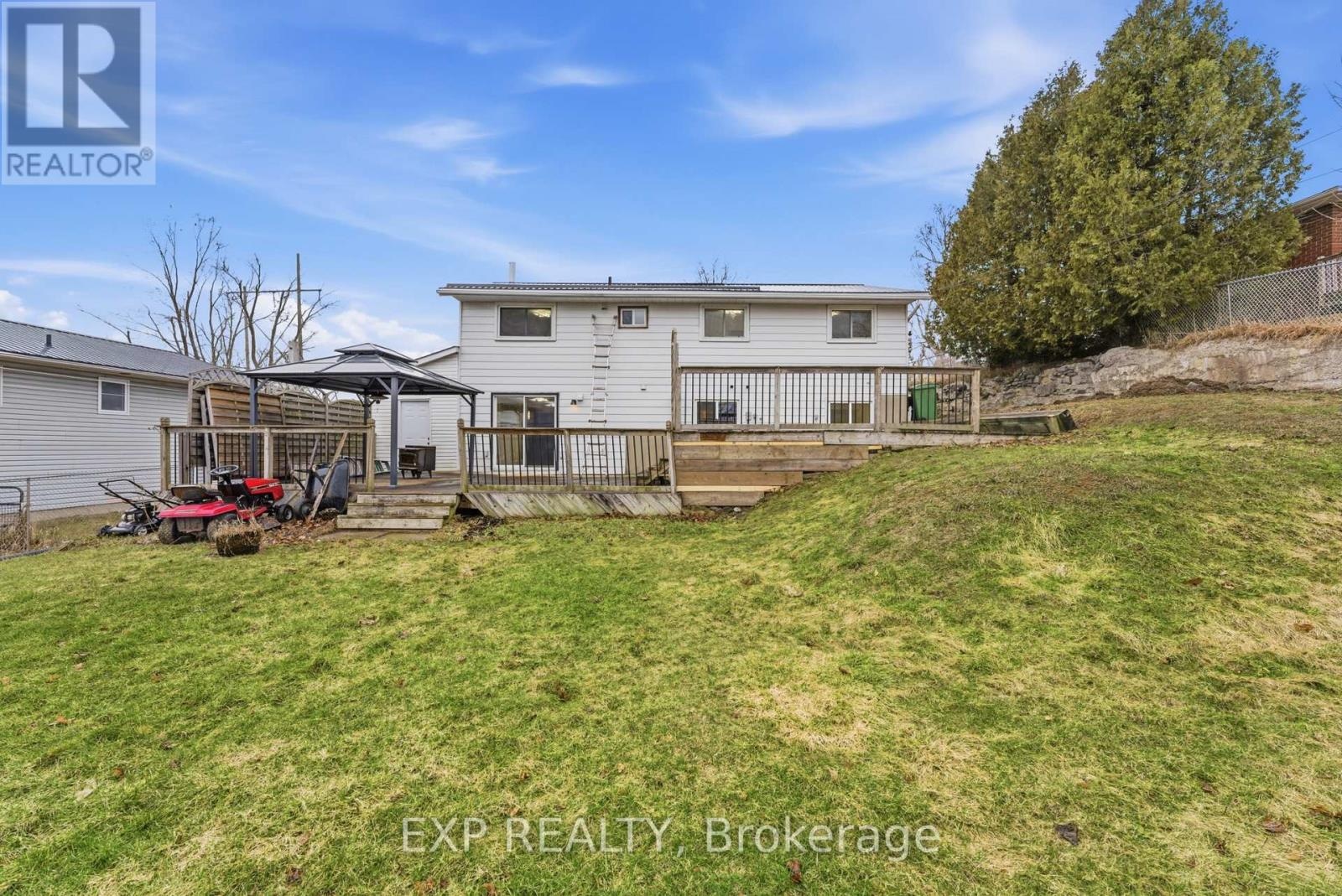 696 Whites Road, Quinte West, Ontario K8V 5P8 - Photo 35 - X13144750