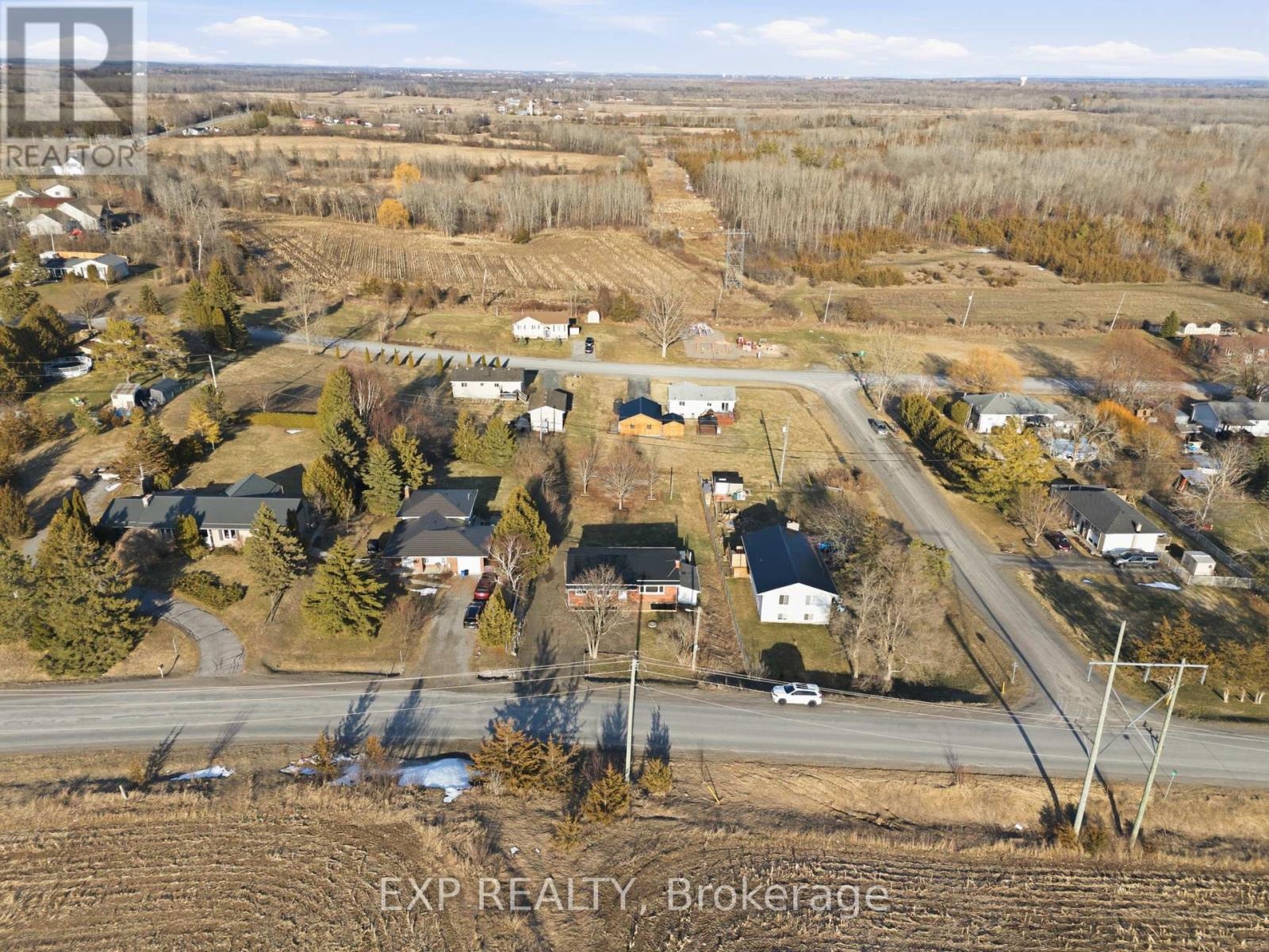 696 Whites Road, Quinte West, Ontario K8V 5P8 - Photo 38 - X13144750