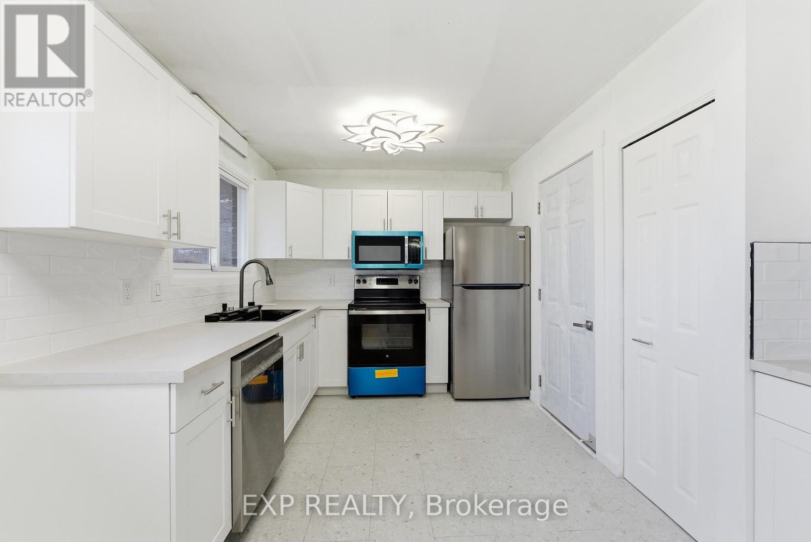 696 Whites Road, Quinte West, Ontario K8V 5P8 - Photo 6 - X13144750