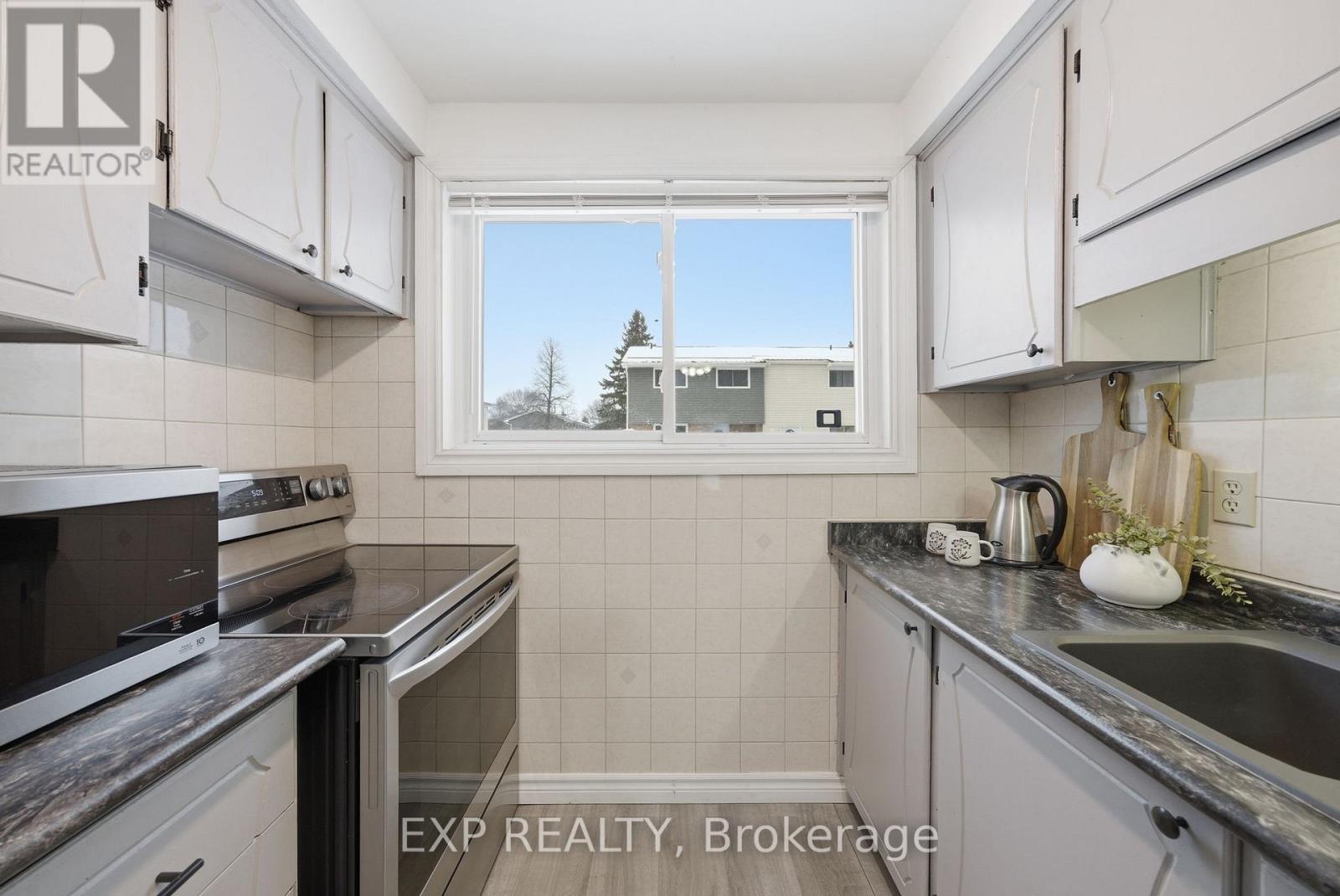 F5 - 400 Westwood Drive, Cobourg, Ontario K9A 2B6 - Photo 11 - X13144764