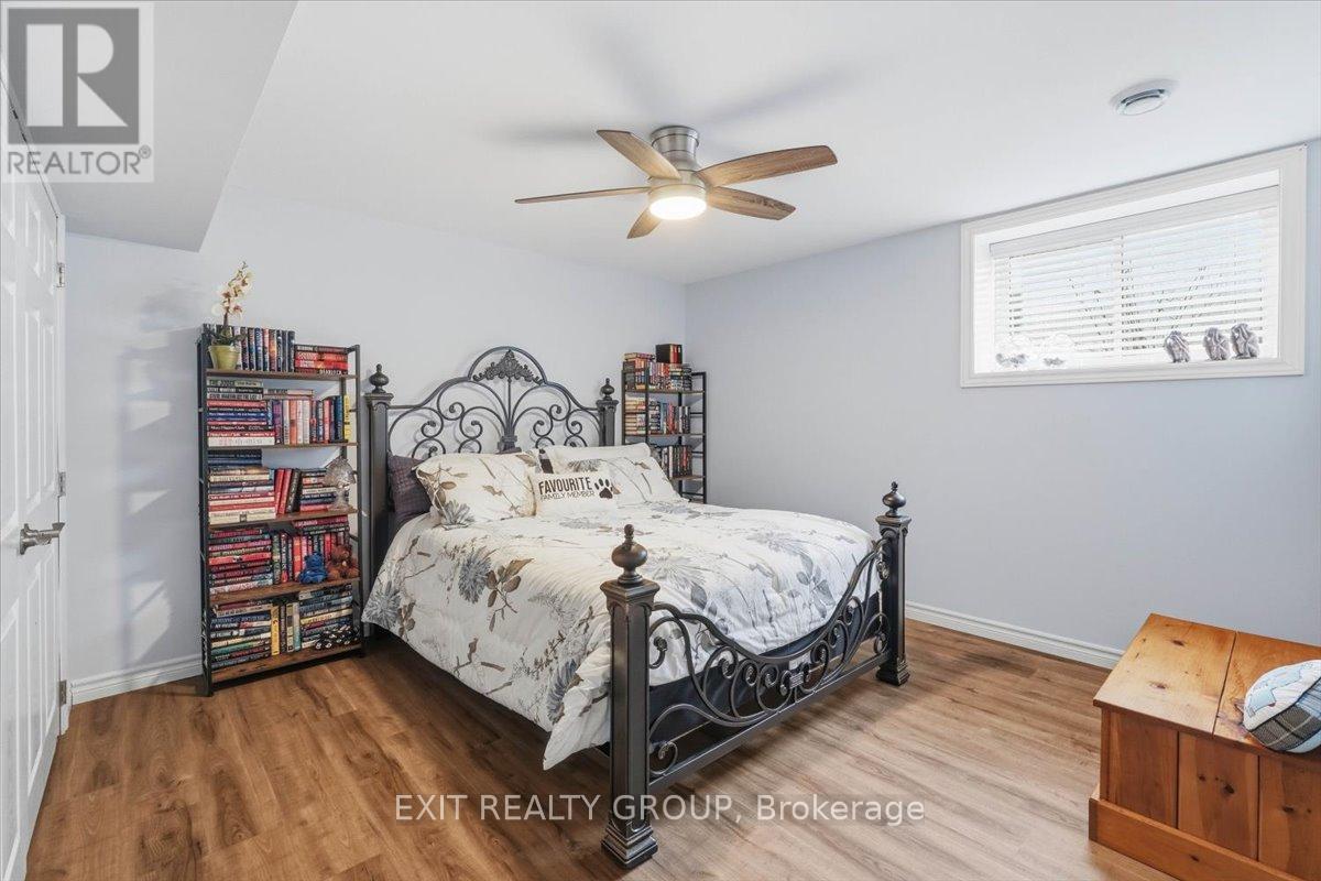 12 Dorchester Drive, Prince Edward County, Ontario  K0K 3L0 - Photo 27 - X13145080