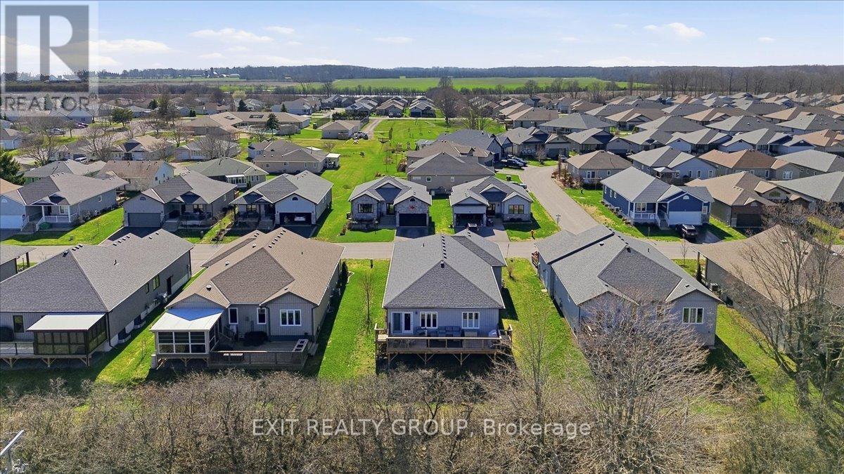 12 Dorchester Drive, Prince Edward County, Ontario  K0K 3L0 - Photo 33 - X13145080