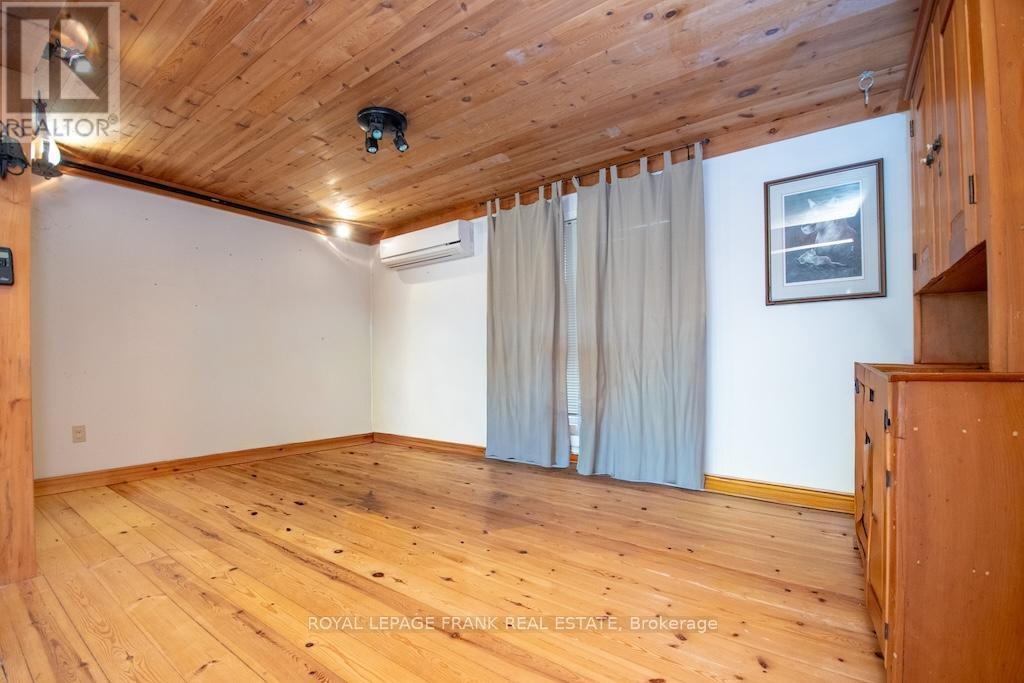 674 Dickie Road, Kawartha Lakes, Ontario  K9J 6X3 - Photo 15 - X13146004