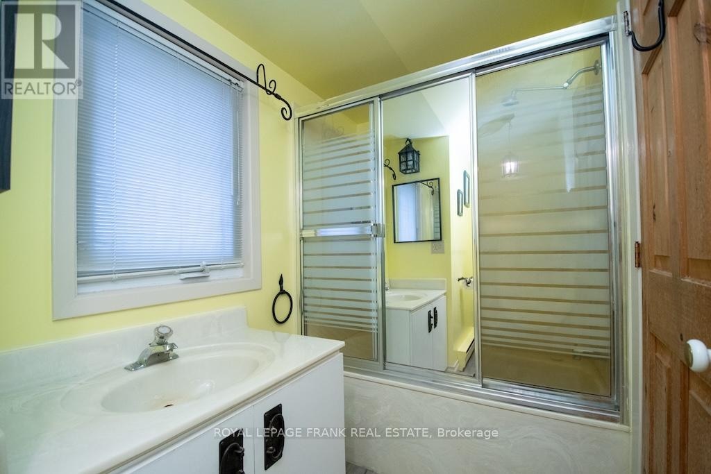674 Dickie Road, Kawartha Lakes, Ontario  K9J 6X3 - Photo 29 - X13146004