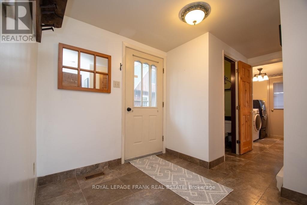 674 Dickie Road, Kawartha Lakes, Ontario  K9J 6X3 - Photo 5 - X13146004