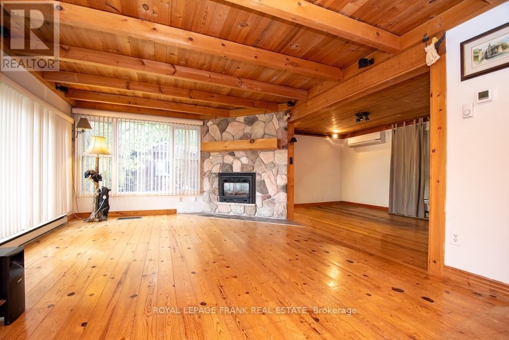 674 Dickie Road, Kawartha Lakes, Ontario  K9J 6X3 - Photo 6 - X13146004