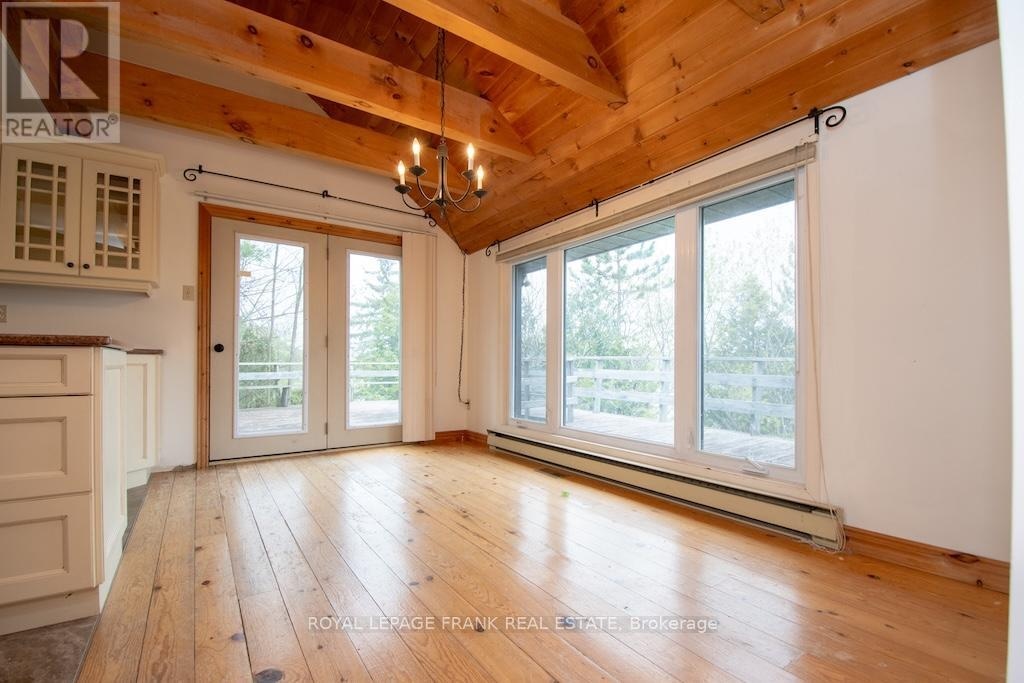 674 Dickie Road, Kawartha Lakes, Ontario  K9J 6X3 - Photo 8 - X13146004