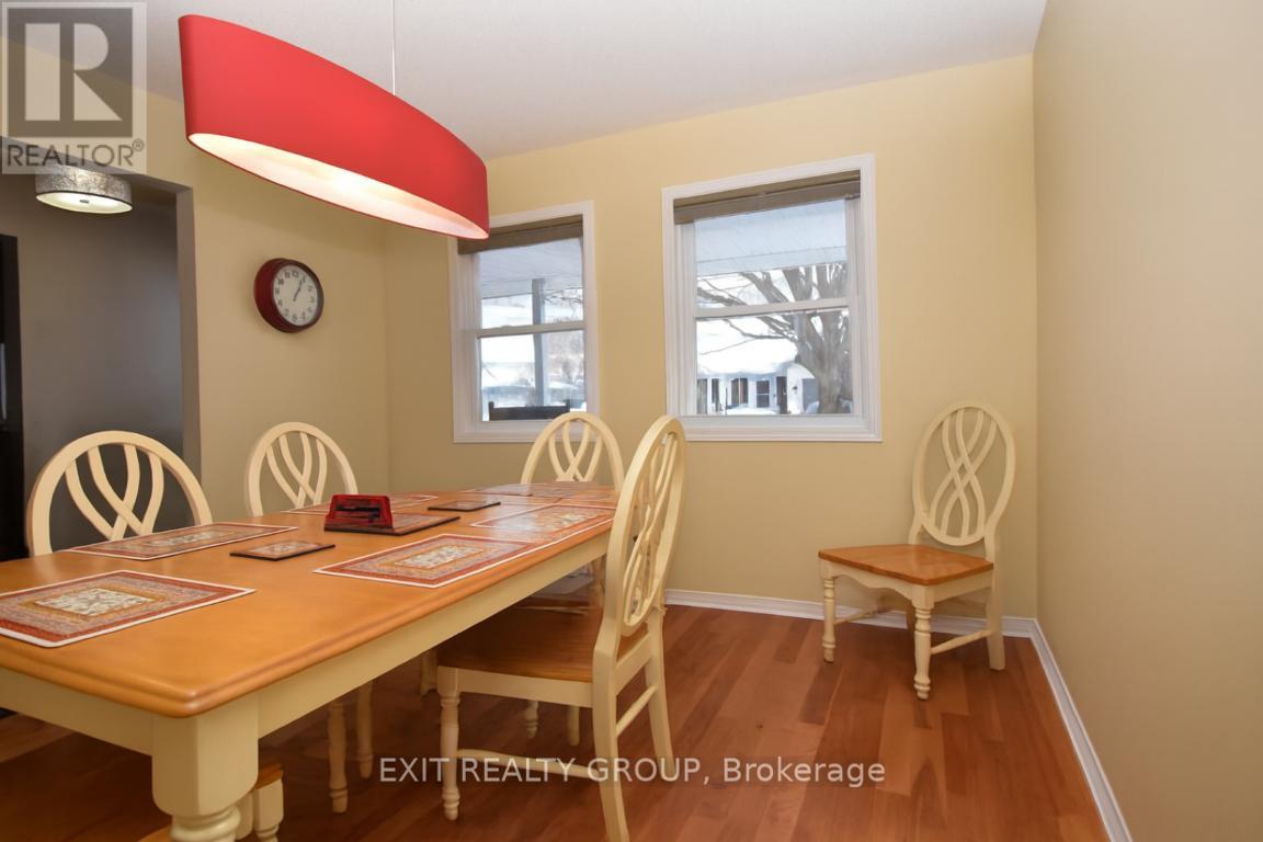 1 Quaker Court, Prince Edward County, Ontario K0K 3L0 - Photo 8 - X13148798