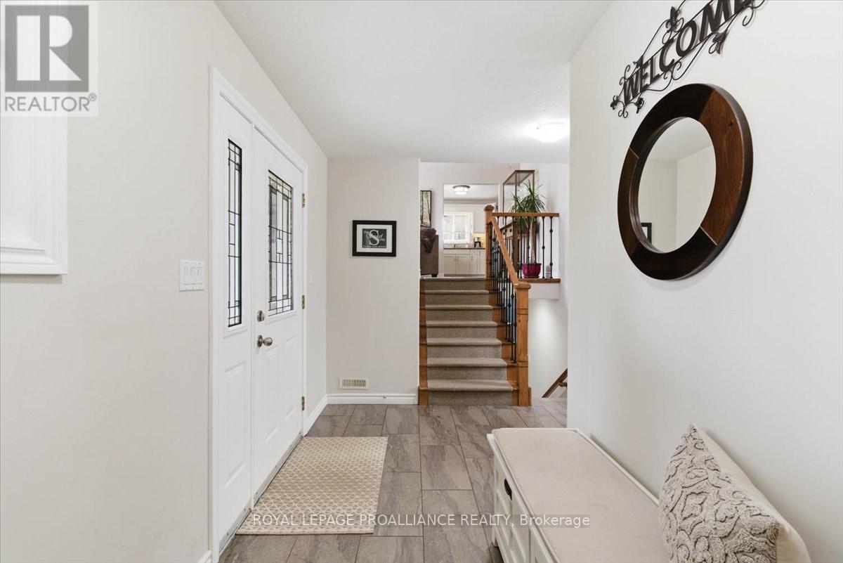 80 Whispering Woods Drive, Quinte West, Ontario  K8V 5P7 - Photo 6 - X13014424