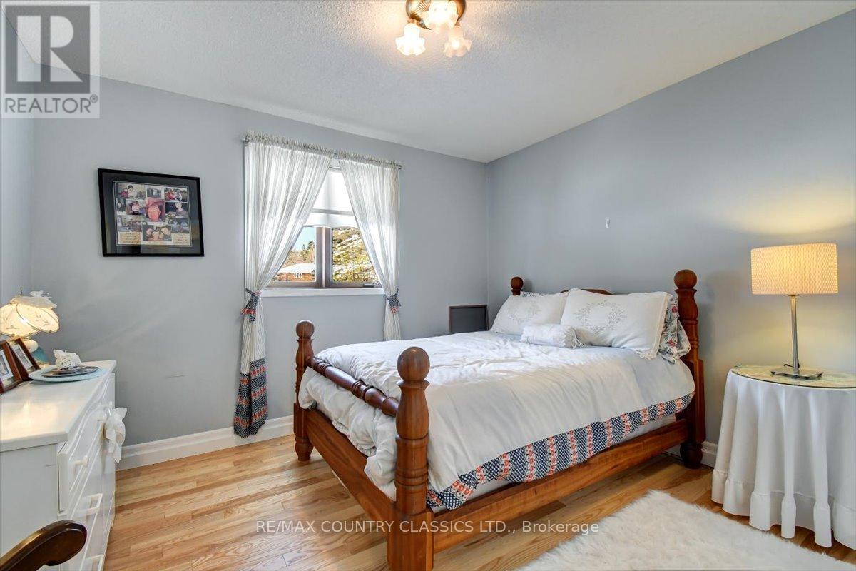 37 Golfview Drive, Bancroft, Ontario  K0L 1C0 - Photo 29 - X12823160