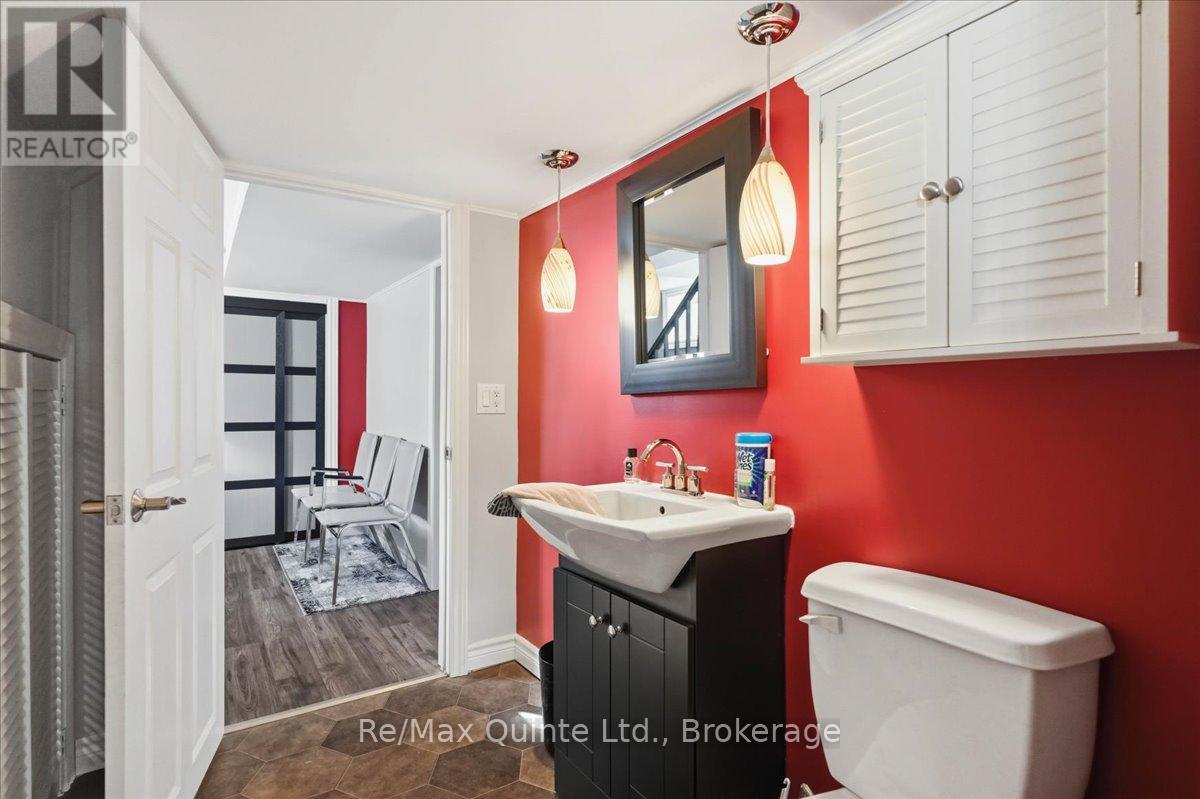 238 Victoria Avenue, Belleville, Ontario  K8N 2C5 - Photo 39 - X13150950