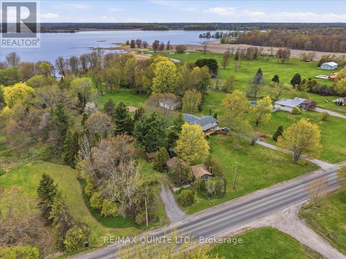 1242 County Road 12, Prince Edward County, Ontario  K0K 2T0 - Photo 25 - X13135224
