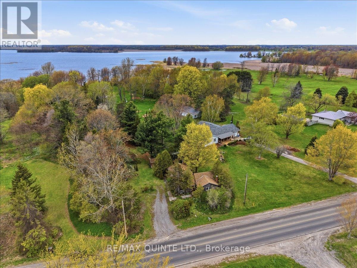 1242 County Road 12, Prince Edward County, Ontario  K0K 2T0 - Photo 18 - X13135224