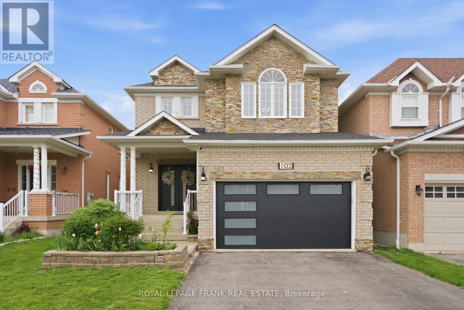 102 Telford Street, Ajax, Ontario L1T 4L4 - Photo 1 - E13155568