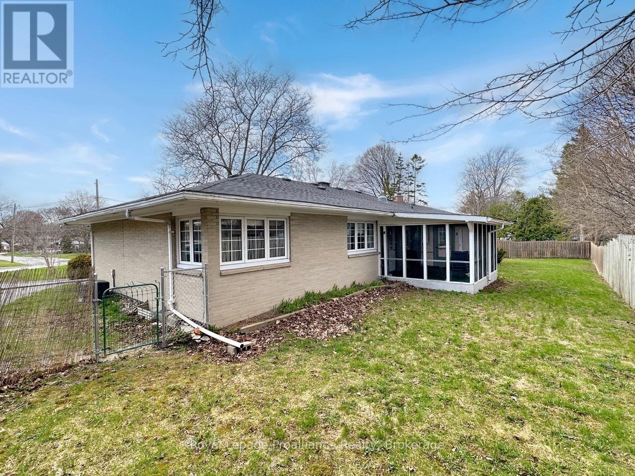 7 Eastwood Park Drive, Belleville, Ontario  K8N 1W3 - Photo 10 - X13155796
