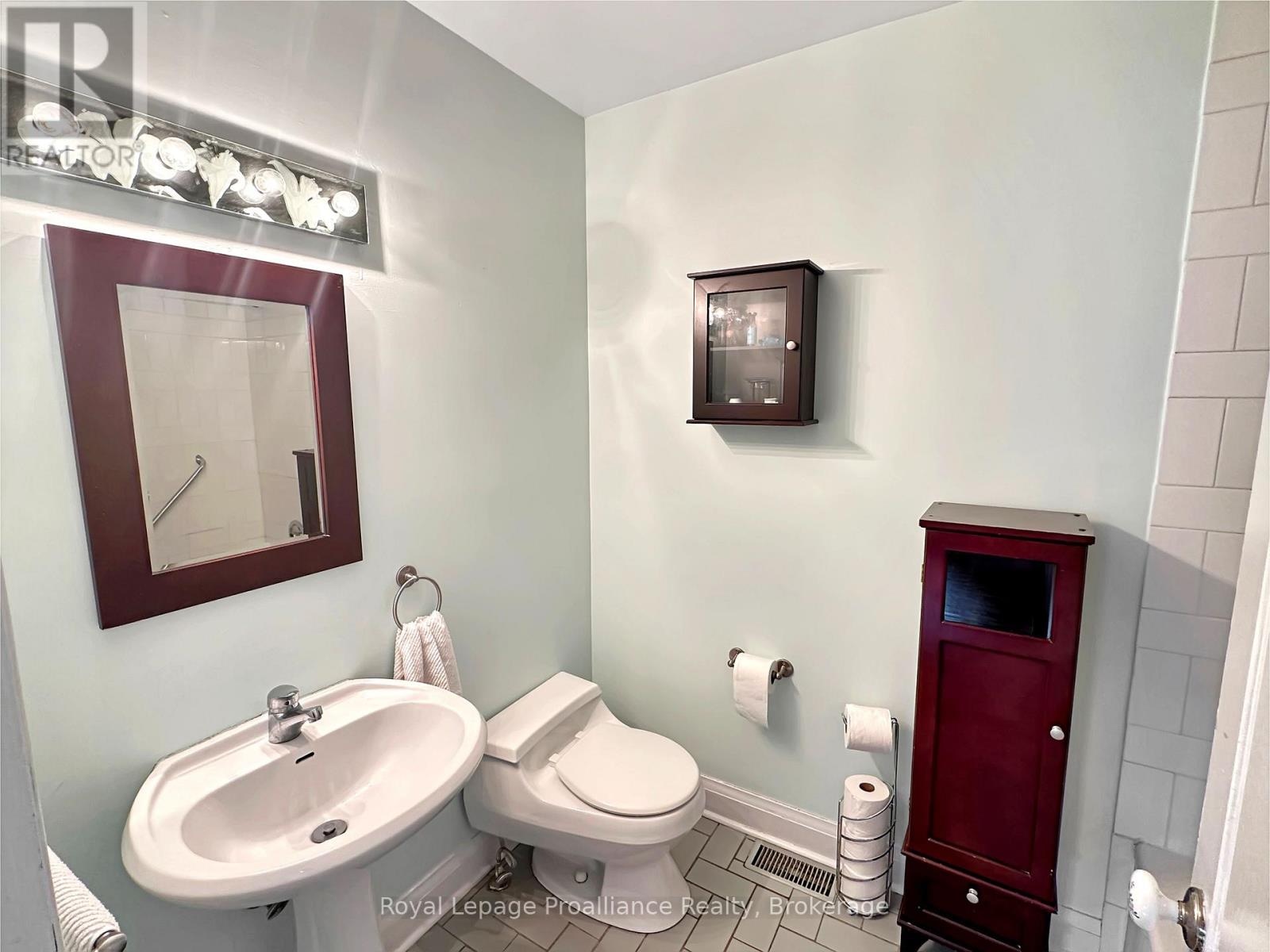 7 Eastwood Park Drive, Belleville, Ontario  K8N 1W3 - Photo 32 - X13155796