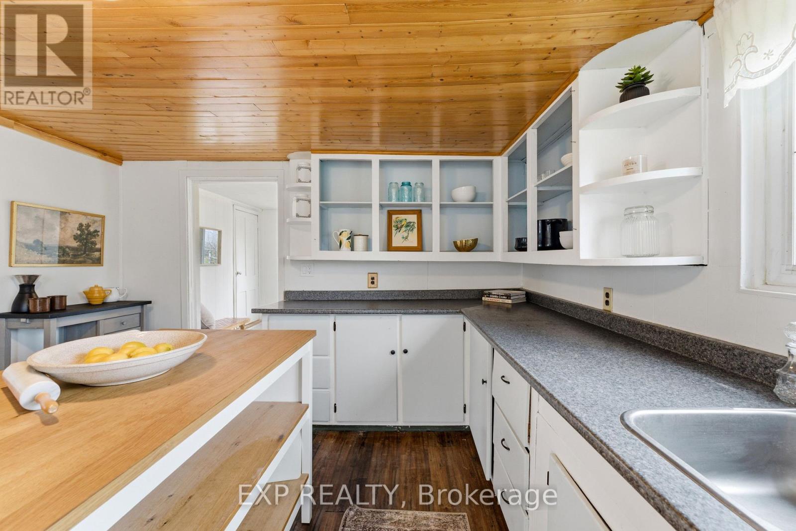 52 County 1 Road, Prince Edward County, Ontario  K0K 2T0 - Photo 8 - X13015426