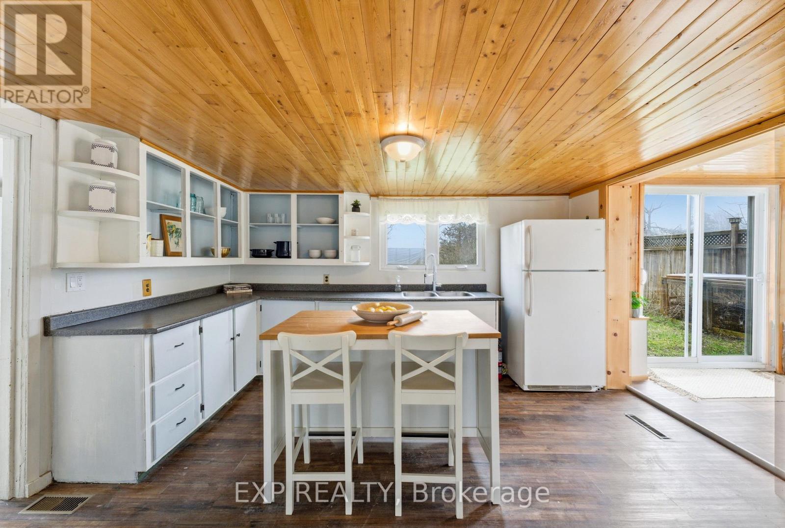 52 County 1 Road, Prince Edward County, Ontario  K0K 2T0 - Photo 6 - X13015426