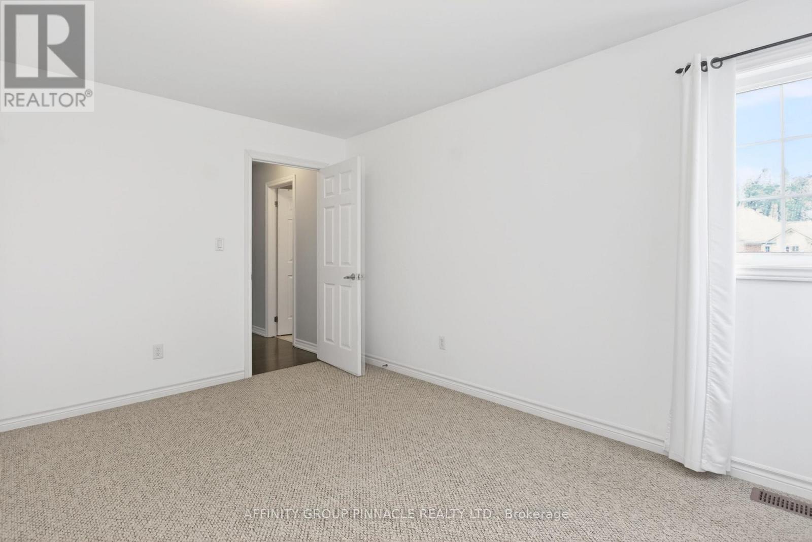 31 Ellis Crescent, Kawartha Lakes, Ontario  K9V 0A5 - Photo 31 - X13163928