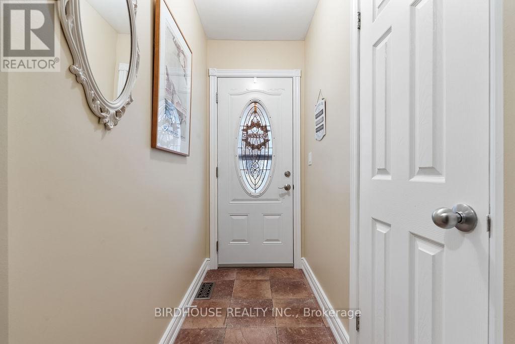 47 North Water Street, Kawartha Lakes, Ontario  K0M 1K0 - Photo 5 - X13010952