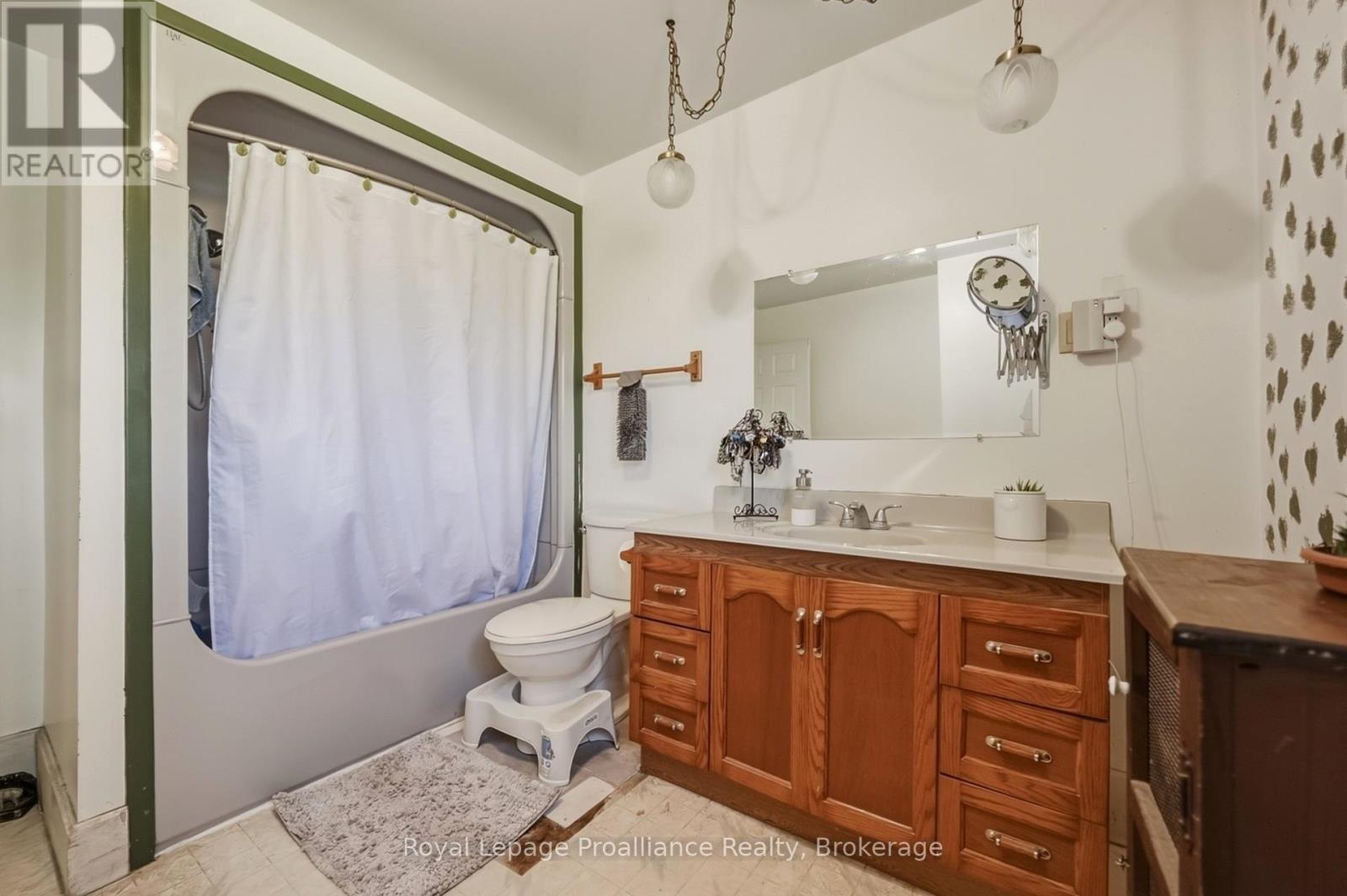 842 Frankford Road, Quinte West, Ontario K0K 2B0 - Photo 15 - X13176060