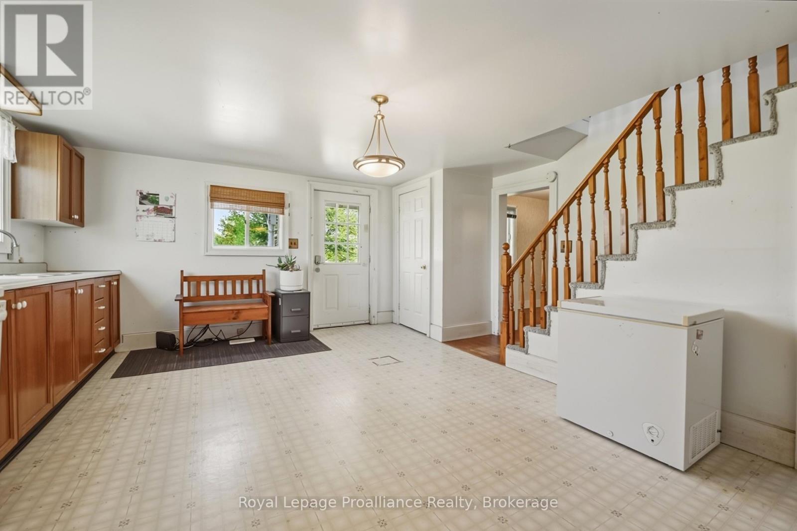 842 Frankford Road, Quinte West, Ontario K0K 2B0 - Photo 9 - X13176060